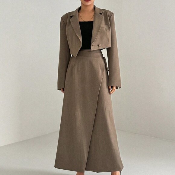 Brown Preppy Womens Women's Solid Color Slim Fit Double Breasted Blazer - Picture 2 of 5